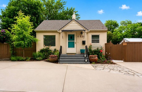 North End Cottage | 1938 Cottage | Newly Remodeled | Coveted North End