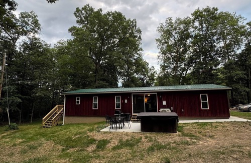 Luray Cabin | 1987 “OAK SPRINGS”- Majestic-Tranquil-Serene…