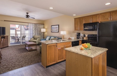 Table Rock Resort | 1Bed/1Bath Deluxe Condo in Branson! Close to so Many Attractions!