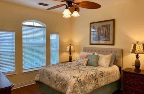 Clearwater Resort | * 2 bd, 2 bath Luxury 5 star Italian Resort, on the hedge of the Tampa Bay