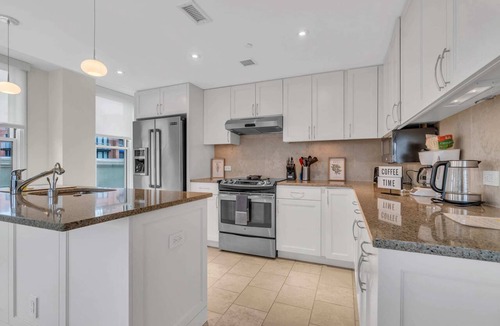 Chinatown Apartment | 2 BR Fully Furnished Apartment at Penn Quarters - Surrounded by Best Restaurants in Town
