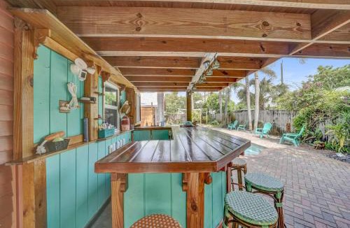 Lake Worth House | 2 Cottages Downtown Lake Worth - Private Pool