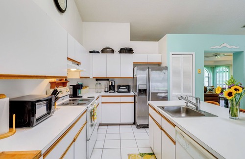 Sebastian Highlands House | 2 Mi to Water: Sebastian Home w/Pool!