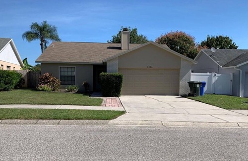 Alafaya Woods House | 2 miles from UCF and 1 mile from Oviedo On the Park 2-bedroom house