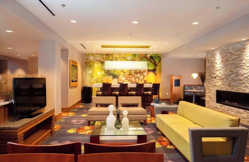 Ithaca Hotel | 2 Queen | Marriott Ithaca | Free Airport Shuttle, Cornell Minutes, Indoor Pool
