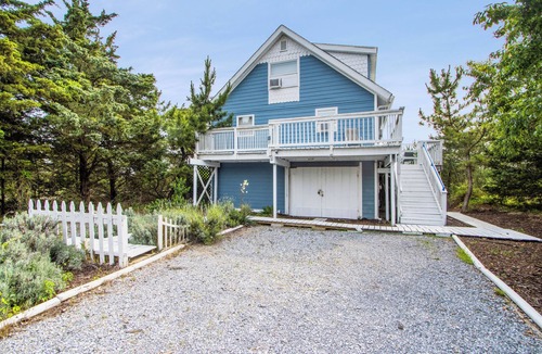 Broadkill Beach House | 2024 S Bayshore Dr. - Bayfront Pet Friendly Home with amazing water views in a peaceful setting.