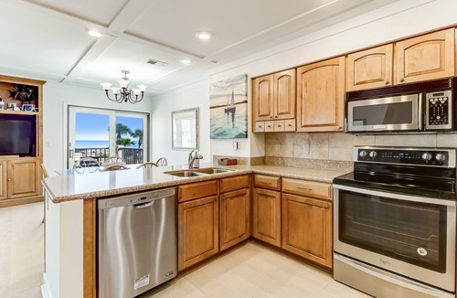 American Beach Condo | 211 Sailmaker Anchors Away