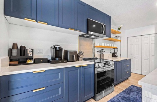 Coral Brook House | 3-bedroom house in Fort Lauderdale with Pool, Hot Tub and Sauna