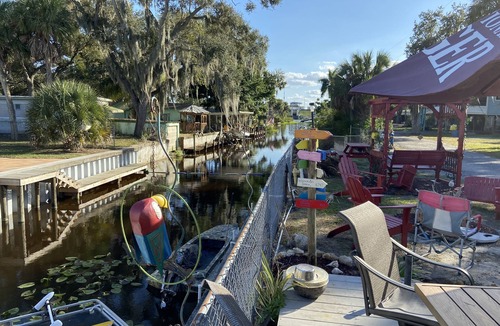 Moore Haven House | 39 foot fifth wheel with on-site free dockage and launching. October Specials!