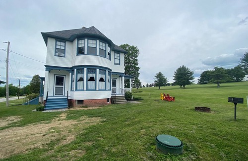 Poland Cottage | 4 Bedroom Cottage at the 500 acre Poland Spring Resort with lots of onsite activities!