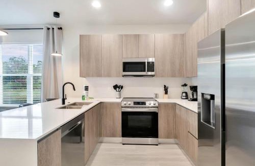 Four Corners Apartment | 4 bedrooms pool home Hidden Forest Resort Amenities
