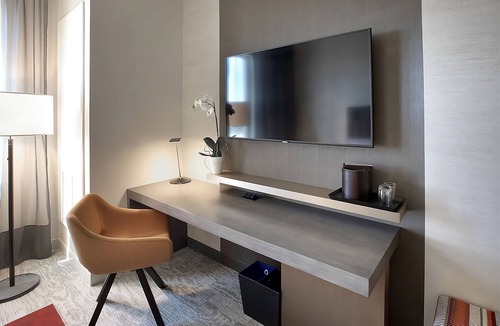 Coral Gables House | 4 Units Short Drive to Art Deco District! Parking, Rooftop Pool, Pets Allowed!