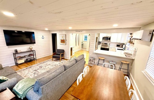 Ocean View Cottage | 4bd Cottage sleeps 10 includes Bikes & Chairs- Backyard Firepit 2mi to Beach