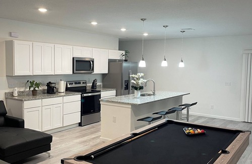 Port Malabar House | 4BR Fishing Retreat - Pool Table - Near Headwaters Lake, Beaches & USSSA