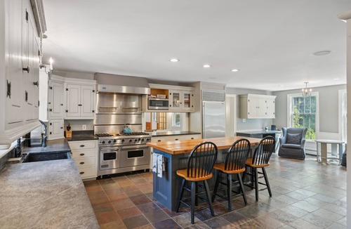 Kennebunk House | 5 Bed, 4.5 Bathroom, In-ground Pool, Gym near Parsons Beach!