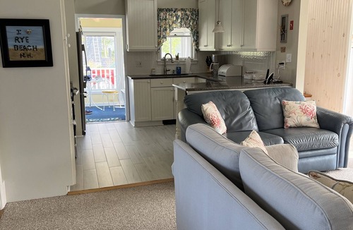 Rye House | 6 bed, 2 bath home walk to Jeness Beach. Ideal for destination wedding guests.