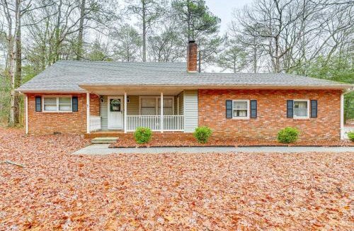 Allen House | 6 Mi to Salisbury: Forest-View Sanctuary!