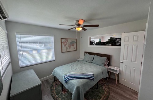 Vero Beach Apartment | 875 Oasis #4 Location!