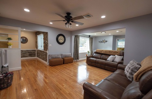 Greenville House | A Spacious Private House and Garage Gameroom located in the Catskills.