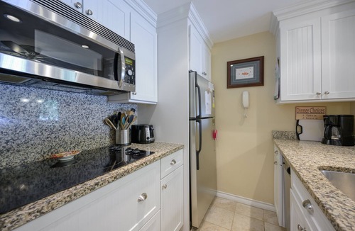 Truman Annex Condo | A SUNSET VIEW at The Truman Annex in Key West