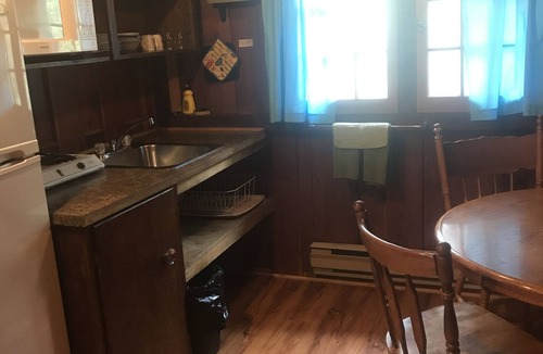 Brisco Cabin | Addison's Bungalows