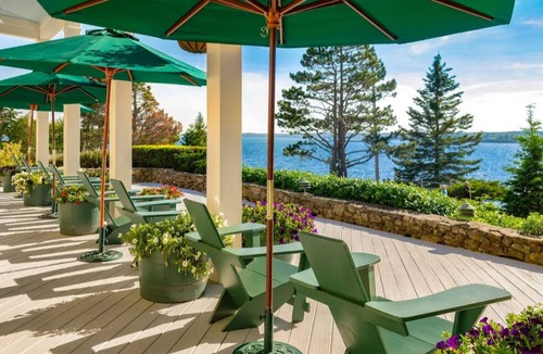 Isle of Springs Apartment | Admiral's Quarters | Harbor Views + Private Deck