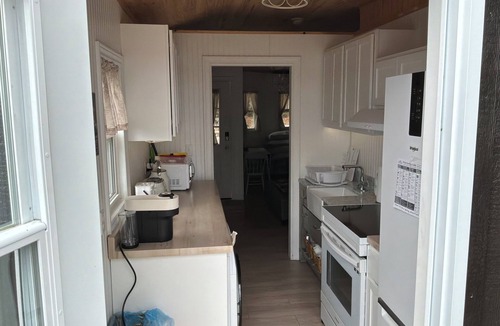 Yarmouth County Cabin | Adorable Oceanfront Tiny Home 30 minutes from Yarmouth