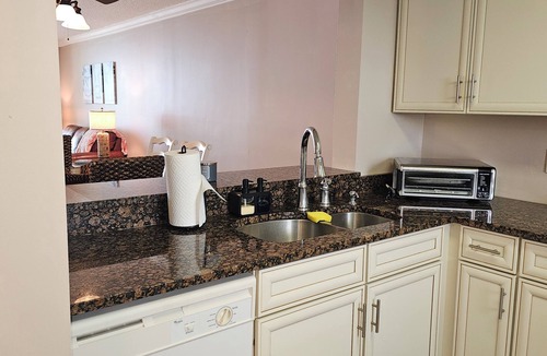 Fort Pierce Shores Condo | Amazing views from this 2-bedroom 2-bath apartment in Hutchinson Island.