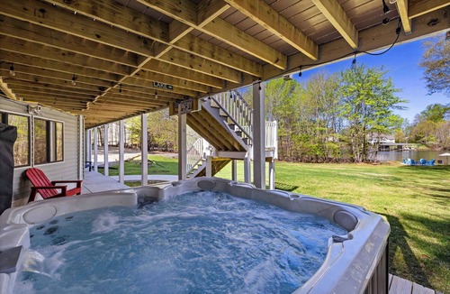 Bumpass House | Amber Sunset | Lakefront on Lake Anna | Dock, Hot Tub, Game Room | 4BR