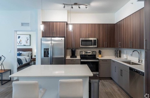 Greenacres Apartment | Aviara Green - 'Penta' - 107 · 'Penta' at Aviara Green - Modern Apartment & Pool