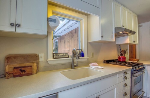 Rangeley House | Badgers Camp - Beautiful and spacious home on Dodge Pond