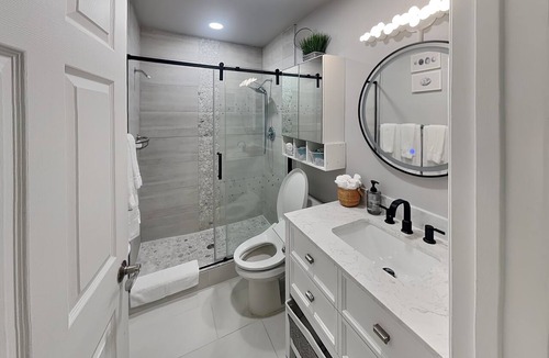 Indian Shores Condo | Bare Foot A212 by Distinctive Beach Rentals