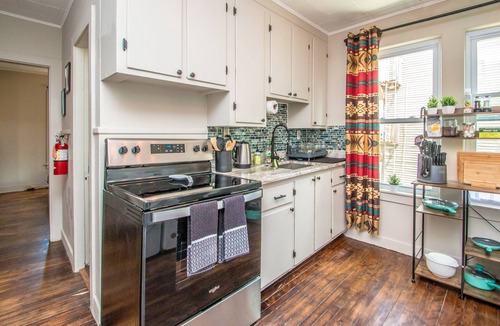 Gorham House | Base Camp Gorham Center - Lovely 2-Bed