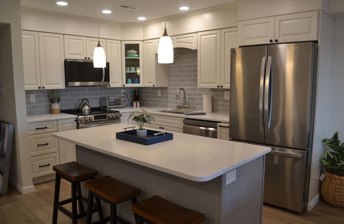 Midtown Ocean City Condo | Bayfront Sunsets, Renovated Coastal Retreat By Convention Center