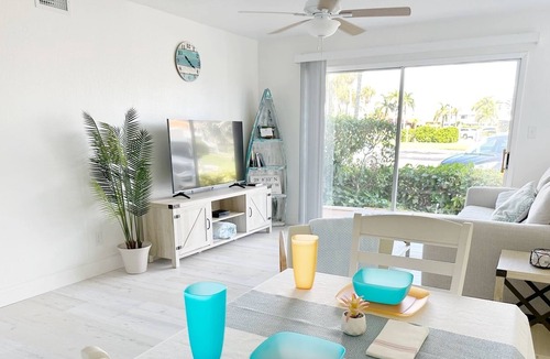 Golden Beach Estates Condo | BB's Beach Vacay Home