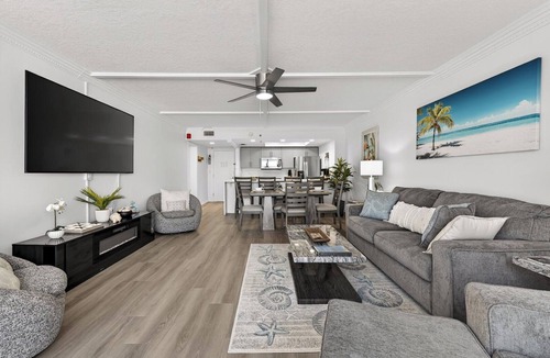 Hutchinson Island South Condo | Beach Condo/Island Beach Resort/No Cleaning Fee/Condo 301