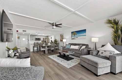 Hutchinson Island South Condo | Beach Condo/Island Beach Resort/No Cleaning Fee/Condo 301