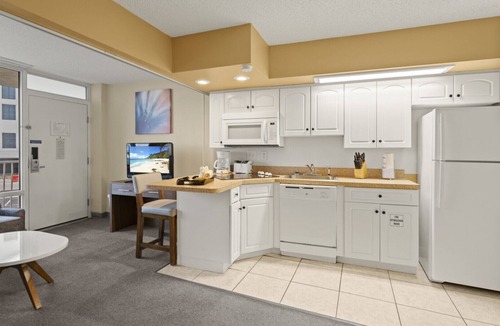 Seminole Park Apartment | Beach Days, Space Days & Snack Stops | Oceanview