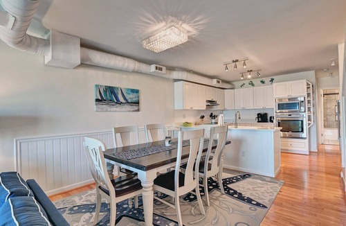 Fenwick Island House | Beach Front Villa with 4 Bedrooms & 4 Bathrooms near Fenwick Island! Fenwick Beach Front!