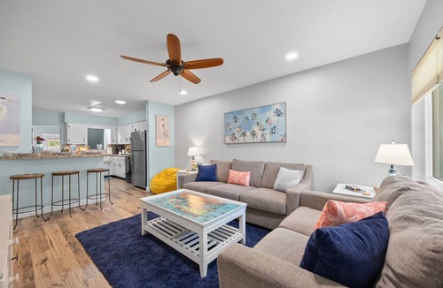 Cocoa Beach Cottage | Beach Retreat | King Bed | Firepit | Walk 2 Beach