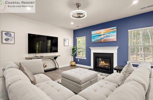 Bayside House | Beautiful 5 Bedroom Home in America's Coolest Small Town!