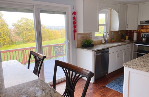 Middletown House | Beautiful historical town, 3 bedrooms, countryside