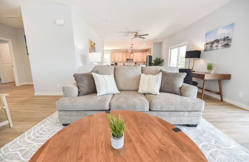 Long Neck House | Beautiful home, family fun, beach, pools, pet friendly!