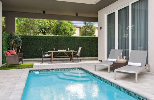 Coral Way House | Best Charming 3-bedroom villa in welcoming Miami