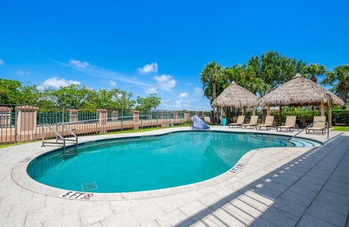 Jupiter Hotel | Best Western Intracoastal Inn