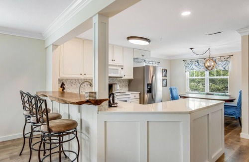 Ocean View Condo | Bethany Bay Getaway w/Free WiFi, Shared Pool, & Sports Courts