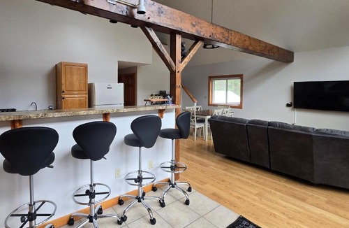 Woodsville House | Big Green