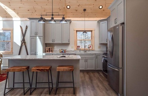 Sunday River Area Ski Chalet | Blizzard Peaks Lodge - Overlooking Sunday River