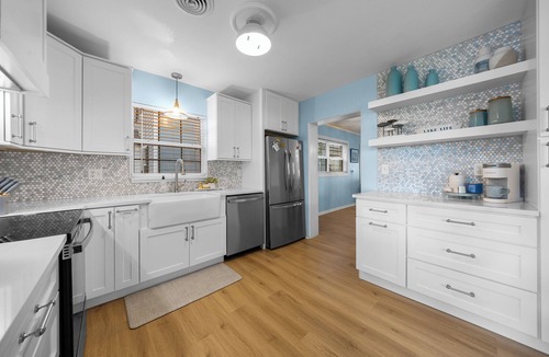 Candler House | Blue Canoe Waterfront Retreat on Lake Weir