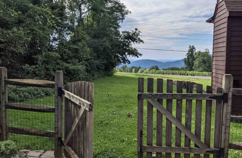 Linden House | Blue Mountain Getaway: Hot tub, Winery, Game Room